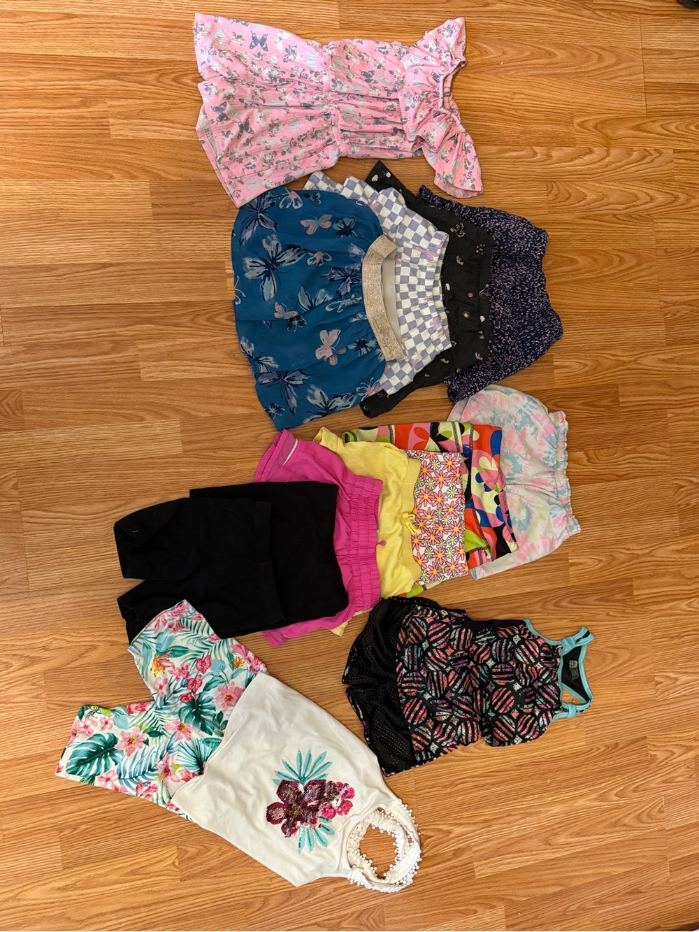 Girls Mixed Summer Tops & Shorts Lot - Pink, Teal, Black, Floral